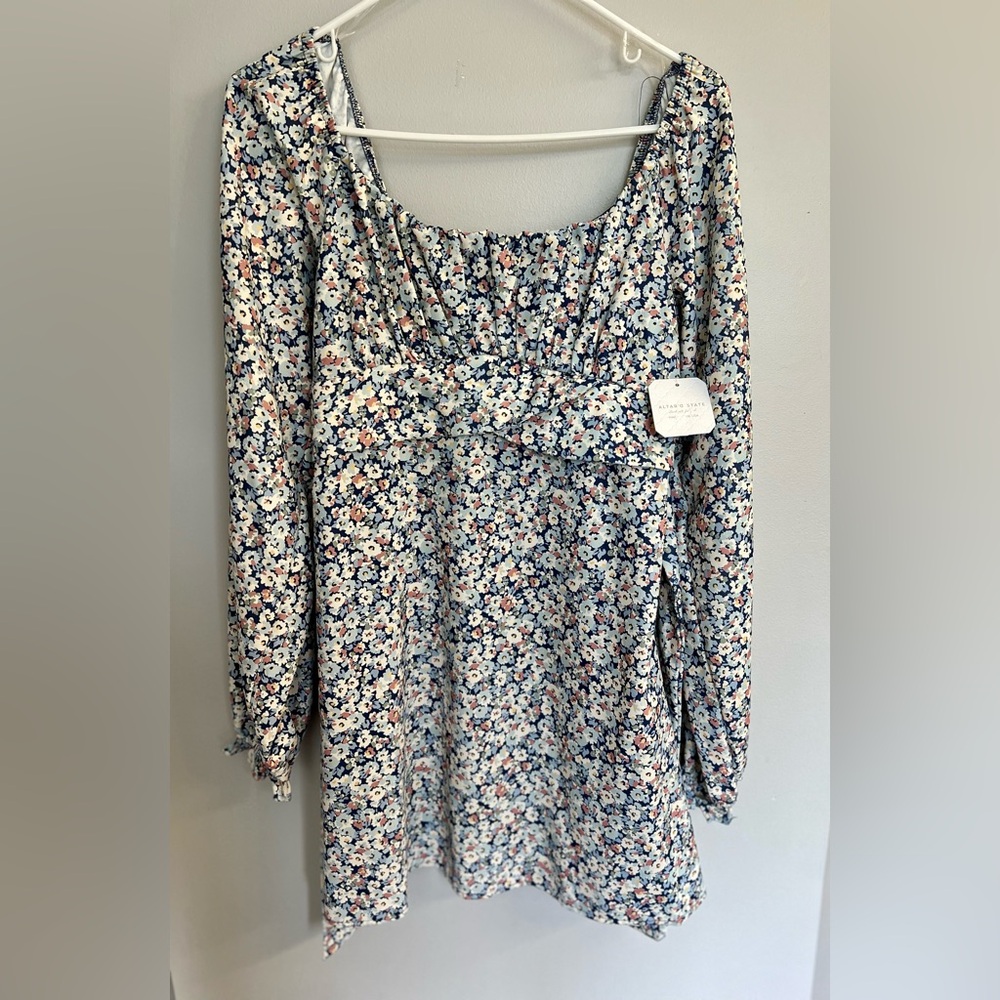 Altar’d State Blue Floral Long Sleeve Mini Dress NWT Sz L Lined Boho Party